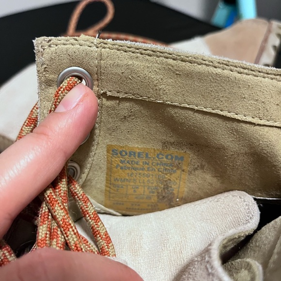 Sorel Women's Tan and Cream Wedge Boots - Picture 10 of 11